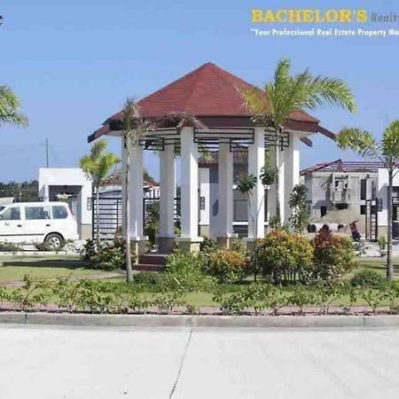 Two Story 87 Sqm Fully Air-Conditioned House In Babag 2, Lapu-Lapu City Kültér fotó